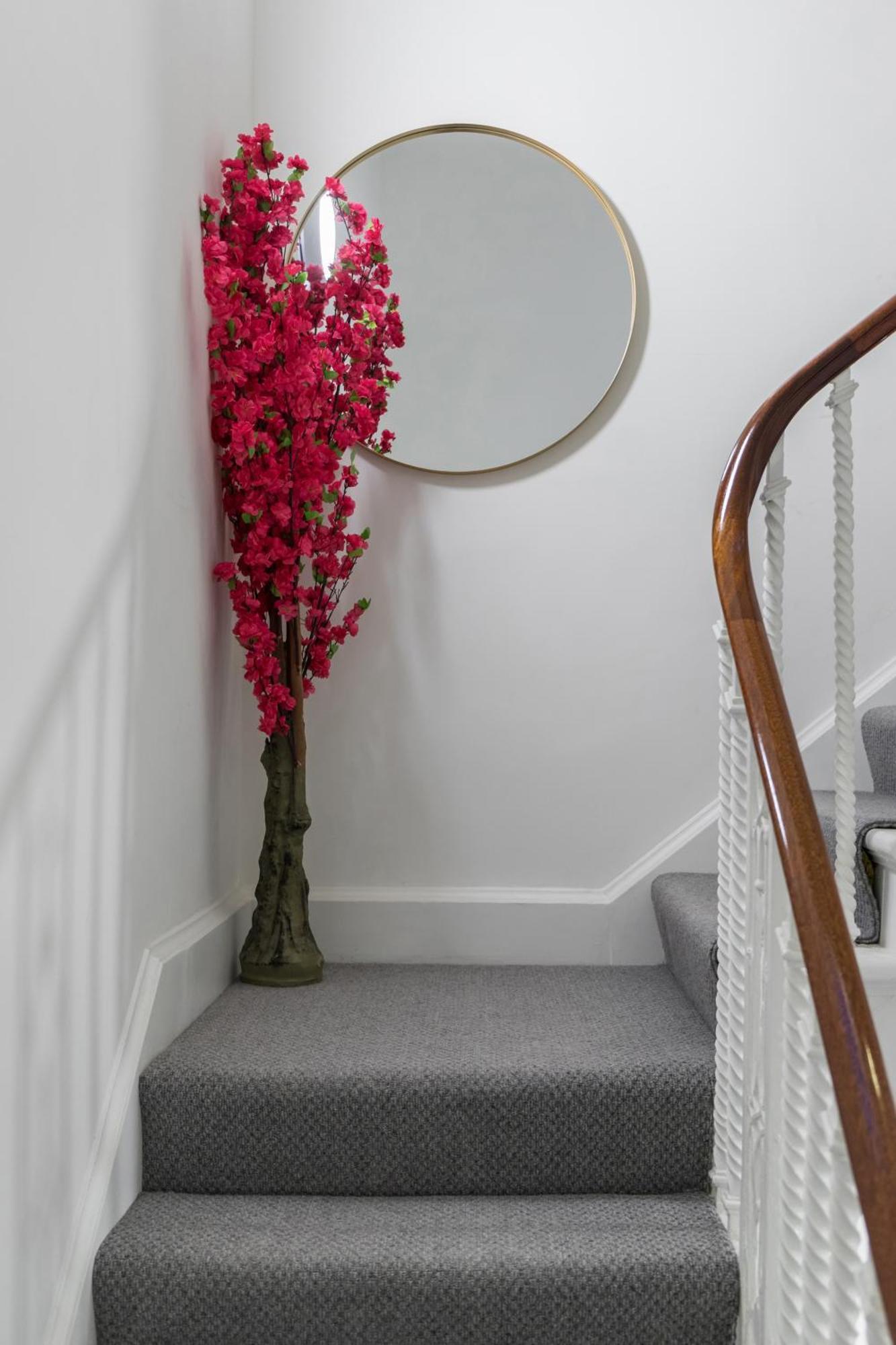 Luxury London 3 Bedroom Duplex With Pool Table - 4Hs Ngoại thất bức ảnh